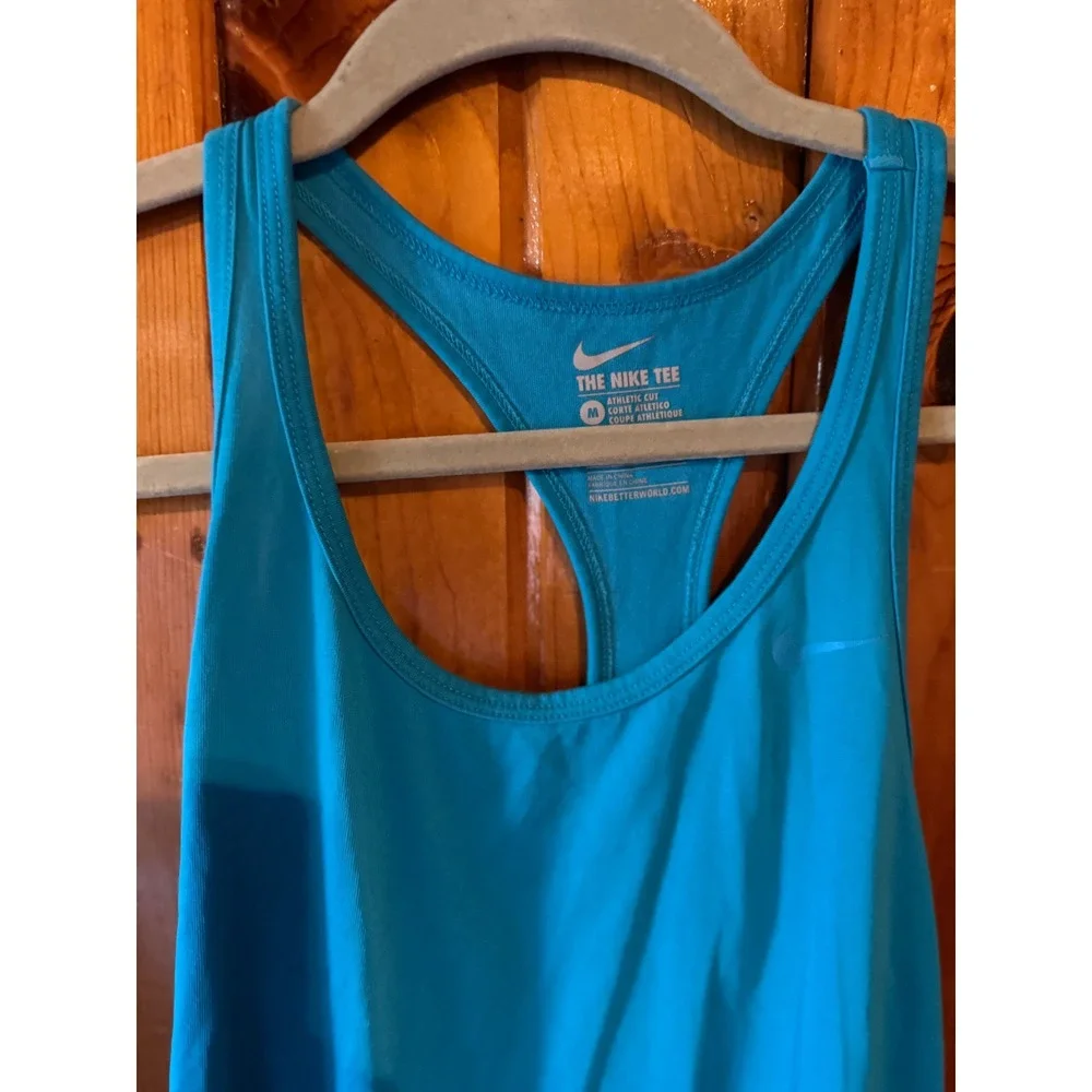 Nike The Nike Tee Athletic Cut Racerback Tank Top Turquoise Blue Women's size‎ M